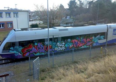Fr Graffiti an den Fahrzeugen gilt bei uns eine eiserne Regel: Fahrzeuge mit Graffiti werden sofort aus dem Verkehr gezogen, die Graffiti werden beseitigt. 